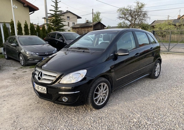 Mercedes-Benz Klasa B cena 25900 przebieg: 209000, rok produkcji 2011 z Kowal małe 436